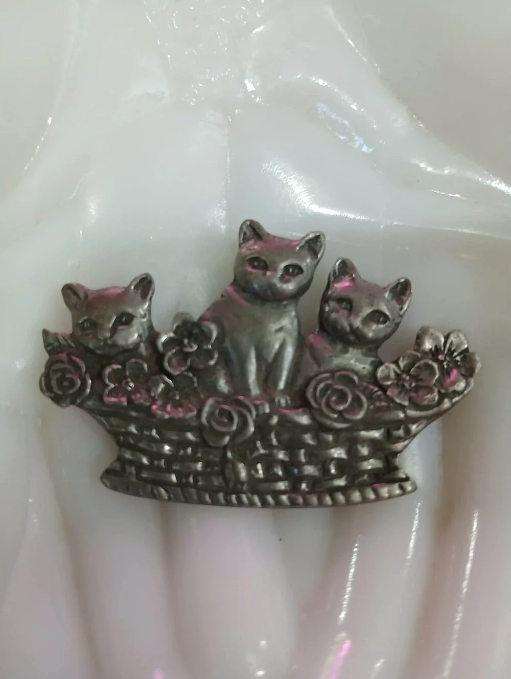 Vintage sterling Three Cats in a Basket Brooch